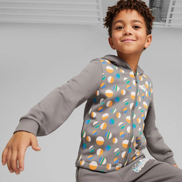 ESS+ Verano Activo: ¡Sudadera con cremallera PUMA para peques! Diversión y estilo garantizados.